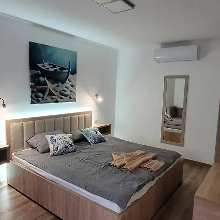 Appartement Csaladi Kikoeto *