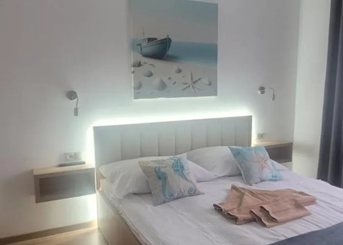 Csaladi Kikoeto Appartement *