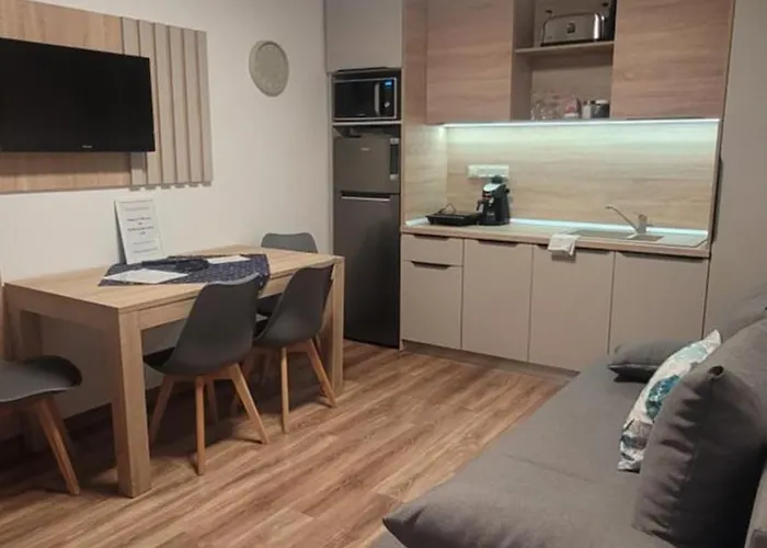 Csaladi Kikoeto Appartement