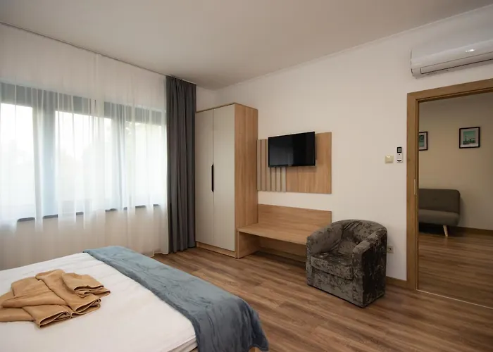 Csaladi Kikoeto Appartement *
