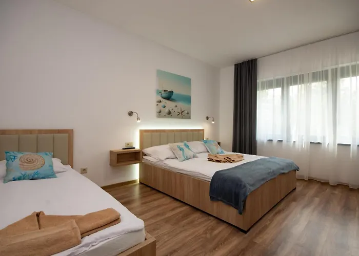 Csaladi Kikoeto Appartement